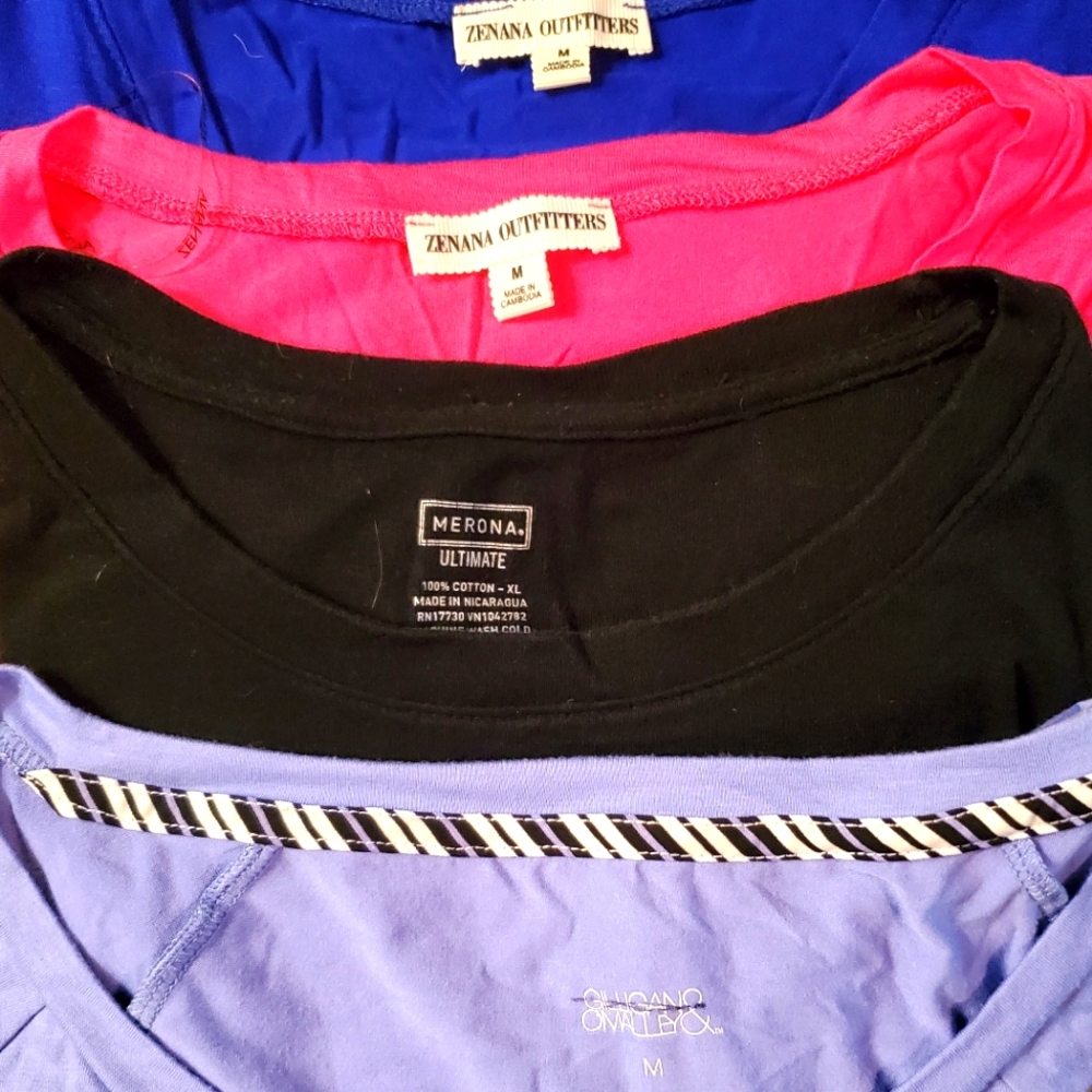 Bundle of 4 tops